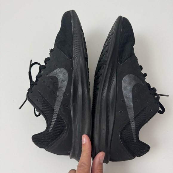 Nike Downshifter 7 Running Shoes Size 10 - Picture 6 of 9